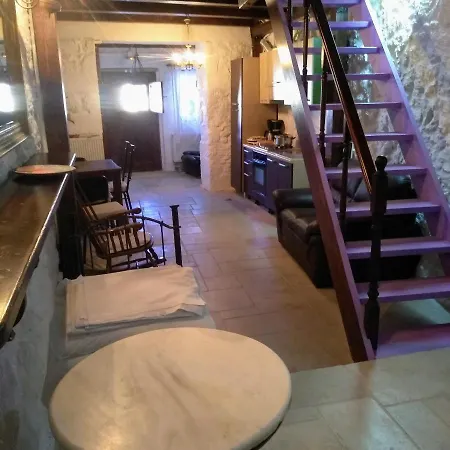 Traditional Cretan Houses,agios Myronas 3*