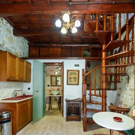 Traditional Cretan Houses,agios Myronas Agios Myronas